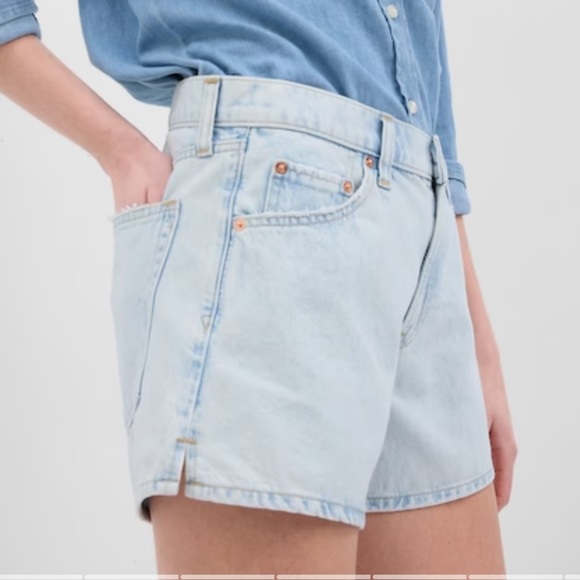 Gap Low Rise Denim Shorts - Picture 3 of 10